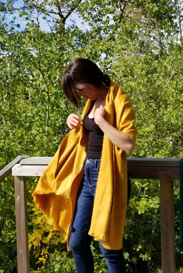 Cozy Luxury Mustard Yellow Alpaca Fiber Shawl Elegant Alpaca Fashion